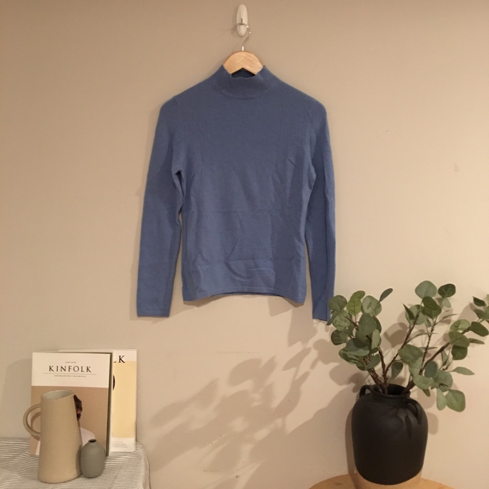 Soft Baby Blue Vintage Mockneck